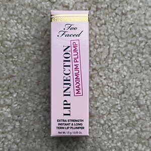 Too Faced - Lip Injection Maximum Plump Extra Strength Lip Plumper (Travel Size)